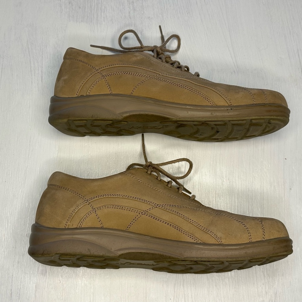 Apex Men’s Walking Shoes Size 10M Tan Leather Comfort Orthopedic Casual Lace Up - Picture 3 of 7